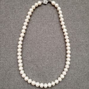 Pearl necklace